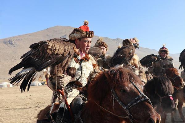 我叫陳東,今年45歲雪兒