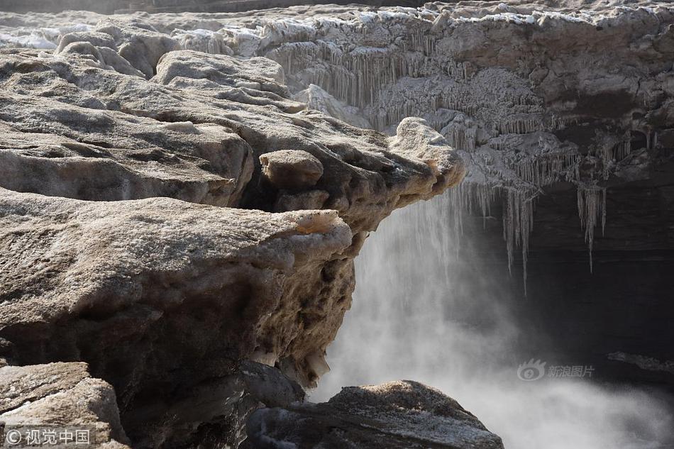 拯救np文里的主角受的小說秦