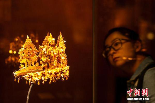 當(dāng)男主愛上穿書男配by豬皮皮