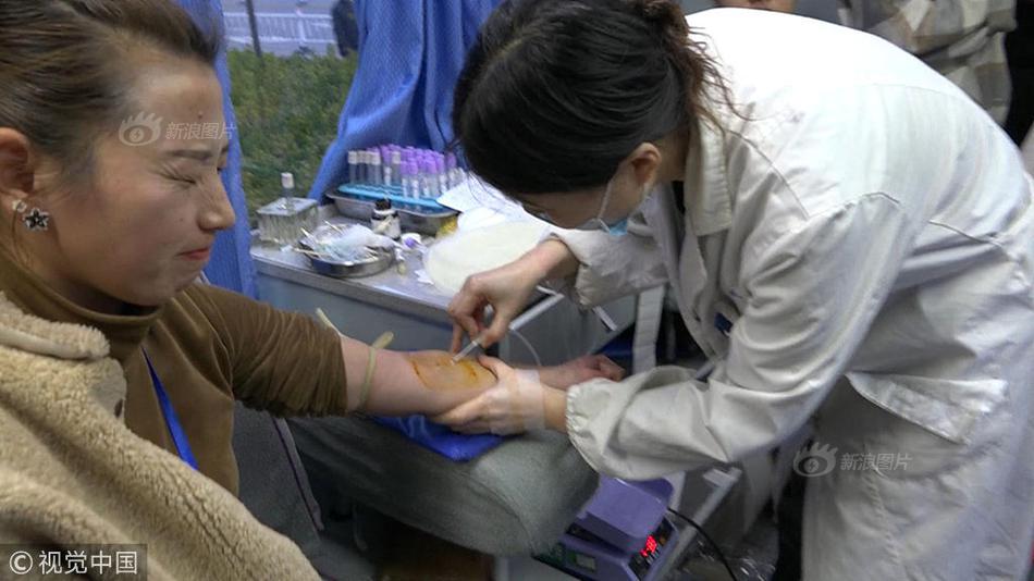 《帳中香》金銀花露漫畫免費讀書